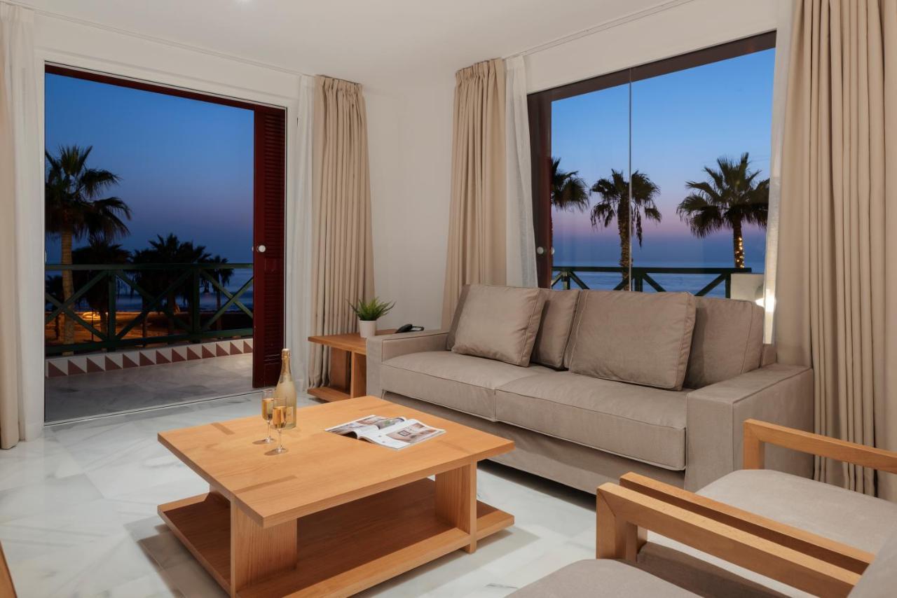 Ocean Suites By Upper Luxury Housing - Parque Santiago Playa de las Americas  Ngoại thất bức ảnh